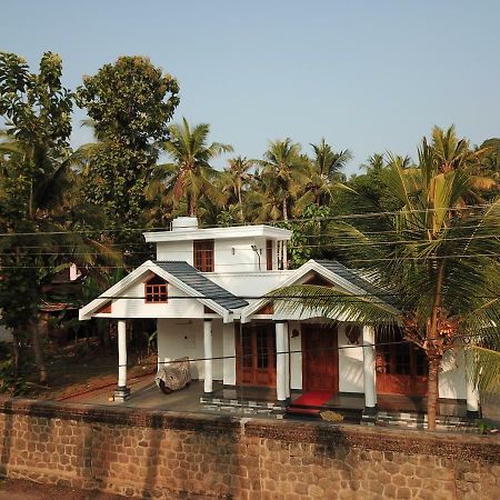 Belhaven Home Stay Thiruvananthapuram Exterior photo
